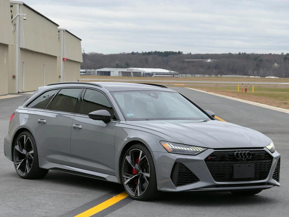 2023 Audi C8 RS6 - Image 28 of 31