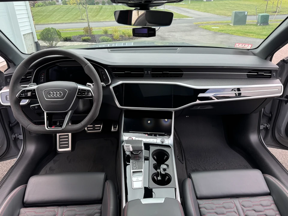 2023 Audi C8 RS6 - Image 30 of 31