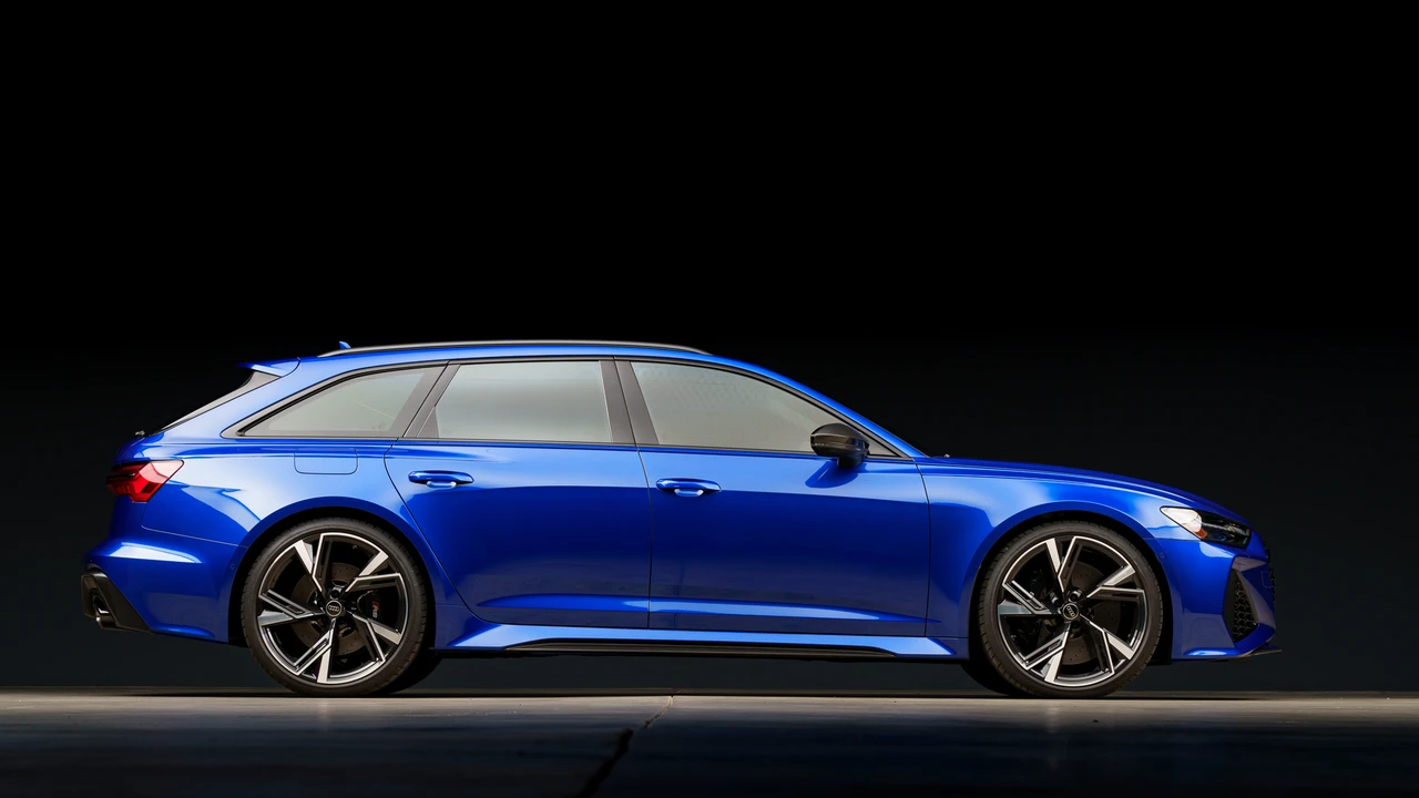2023 Audi C8 RS6 - Image 17 of 31