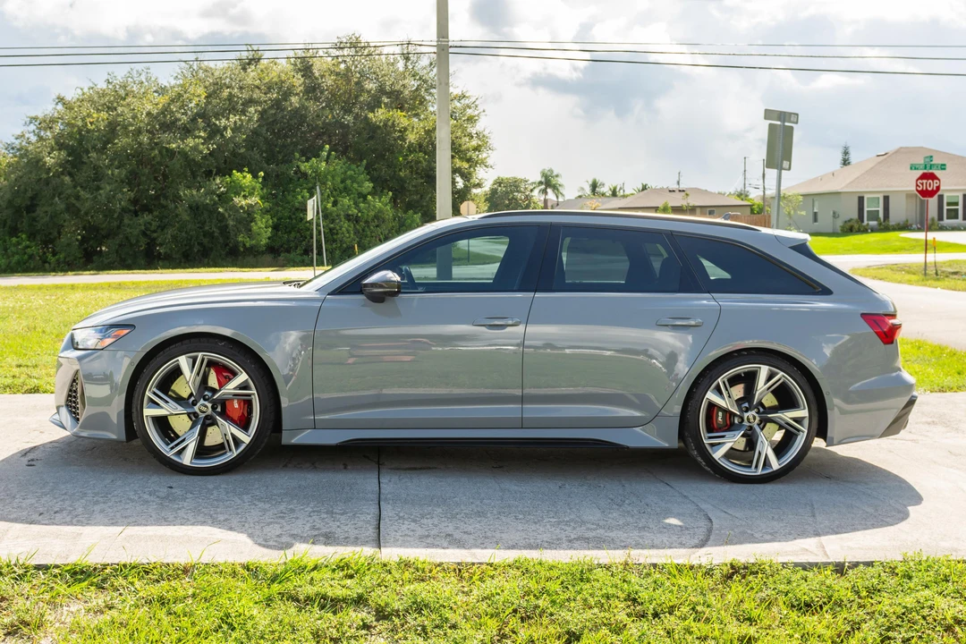 2023 Audi C8 RS6 - Image 7 of 31