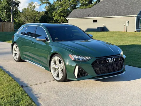 2023 Audi RS6 Avant Wagon 4D