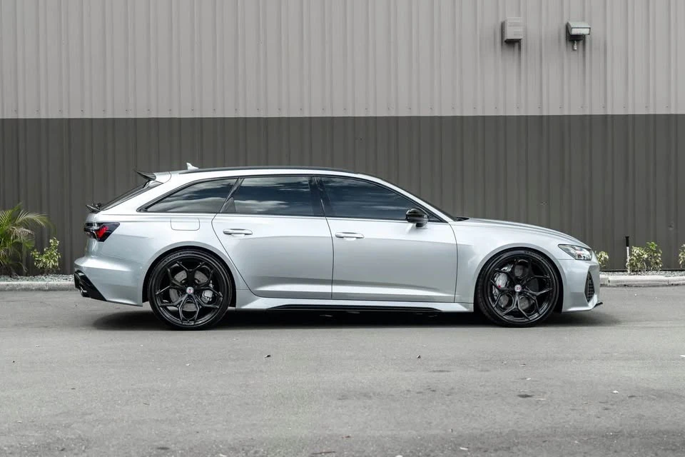 2023 Audi C8 RS6 - Image 10 of 16