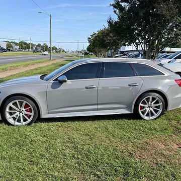 2023 Audi RS6 Avant Performance