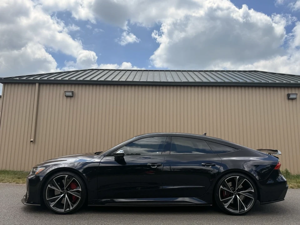 2023 Audi C8 RS7 - Image 2 of 21