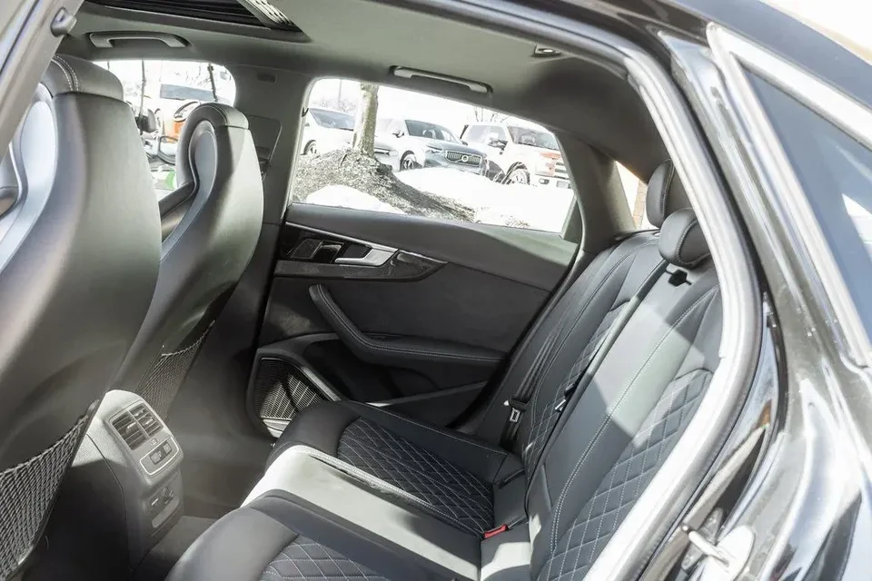 2023 Audi B9 S4 - Image 16 of 20