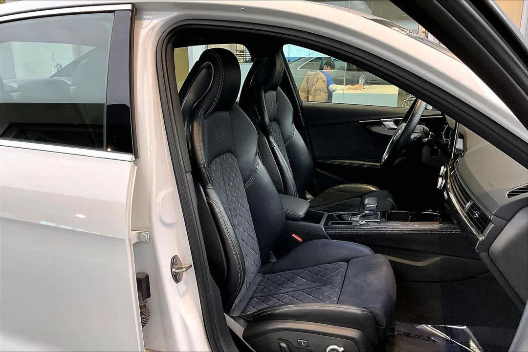 2023 Audi B9 S4 - Image 9 of 12