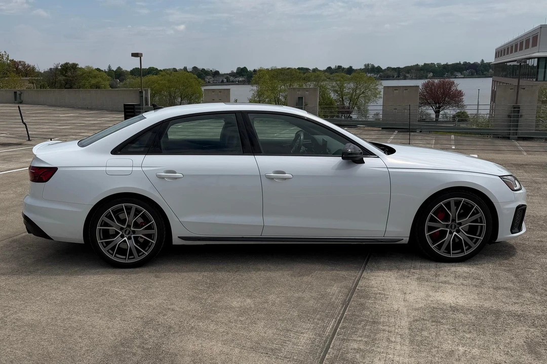 2023 Audi B9 S4 - Image 3 of 31