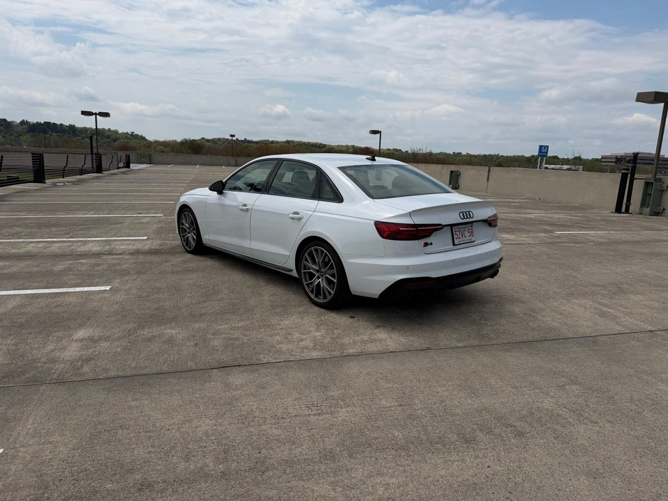 2023 Audi B9 S4 - Image 9 of 31