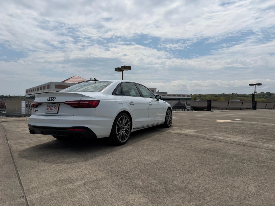 2023 Audi B9 S4 - Image 11 of 31