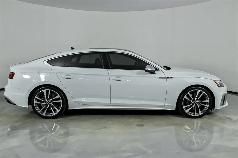 2023 Audi B9 S5 - Image 9 of 31