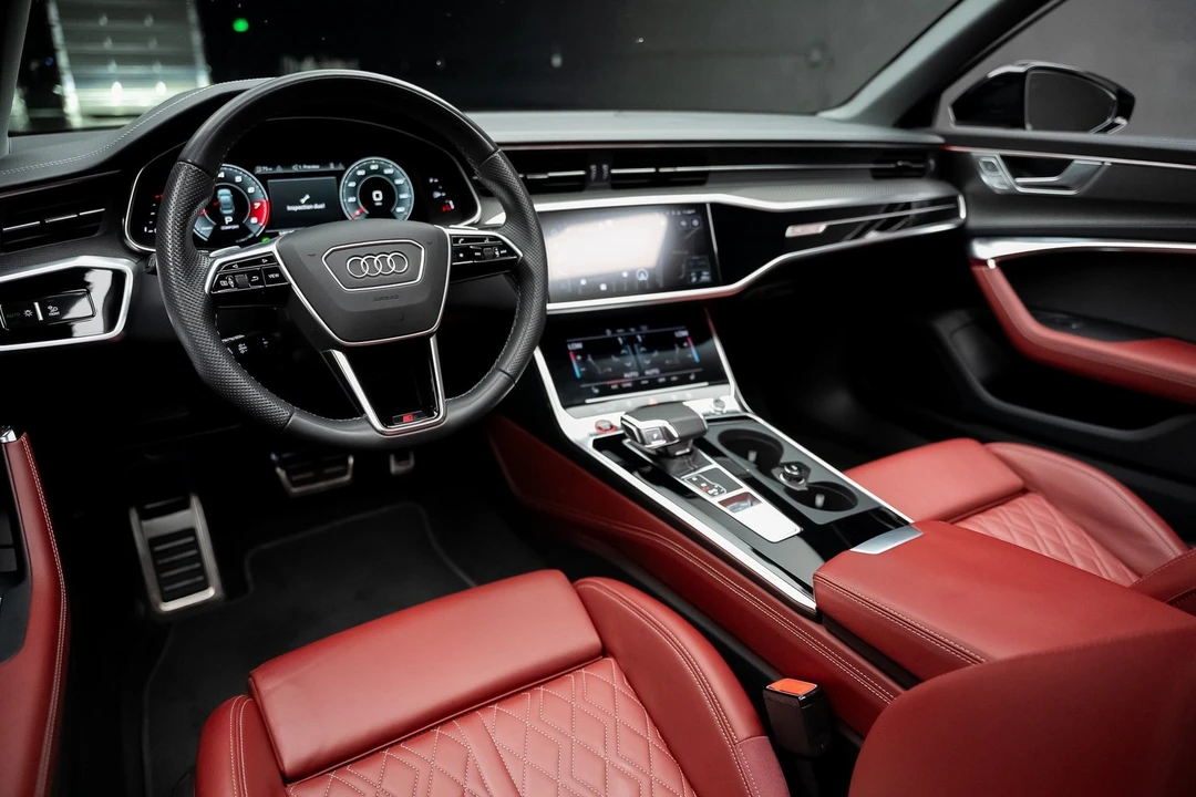 2023 Audi C8 S6 - Image 2 of 12