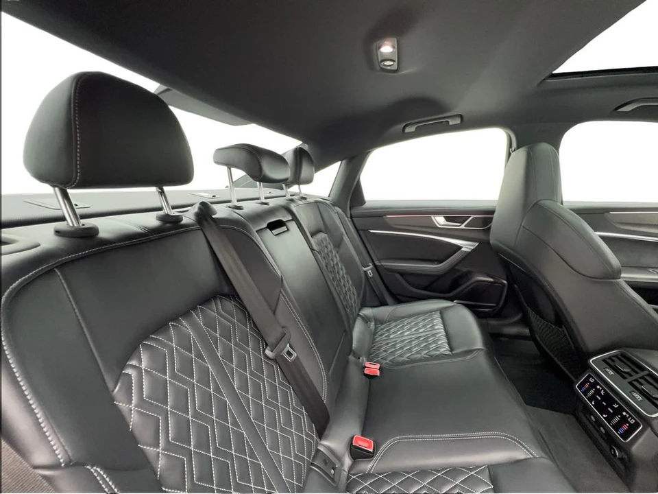 2023 Audi C8 S6 - Image 28 of 31