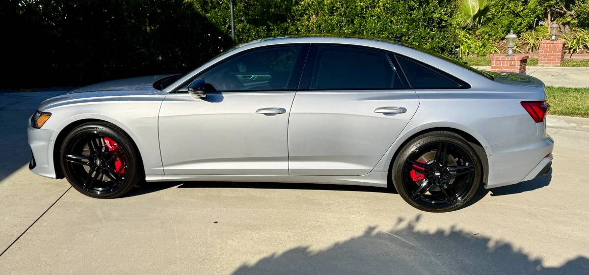 2023 Audi C8 S6 - Image 2 of 22