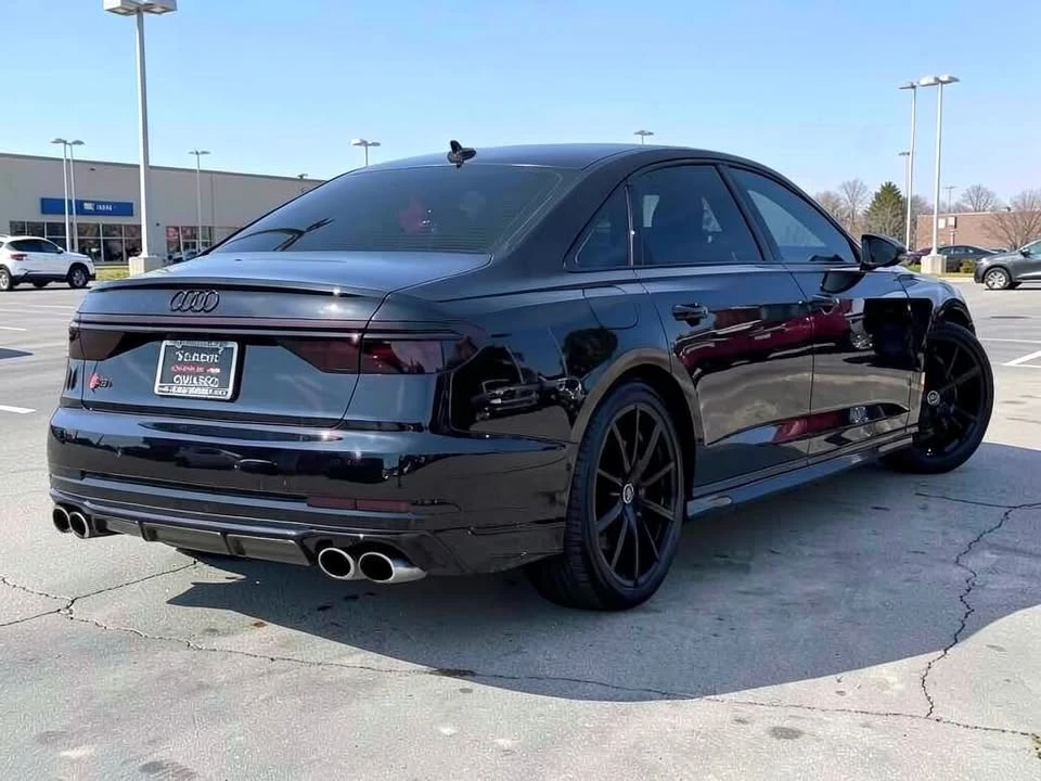 2023 Audi D5 S8 - Image 16 of 20