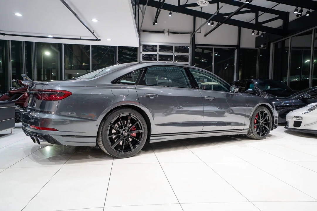 2023 Audi D5 S8 - Image 5 of 21