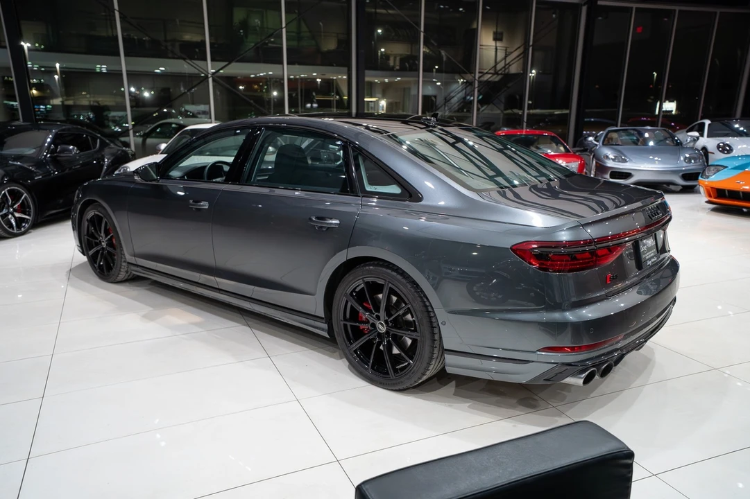 2023 Audi D5 S8 - Image 3 of 21