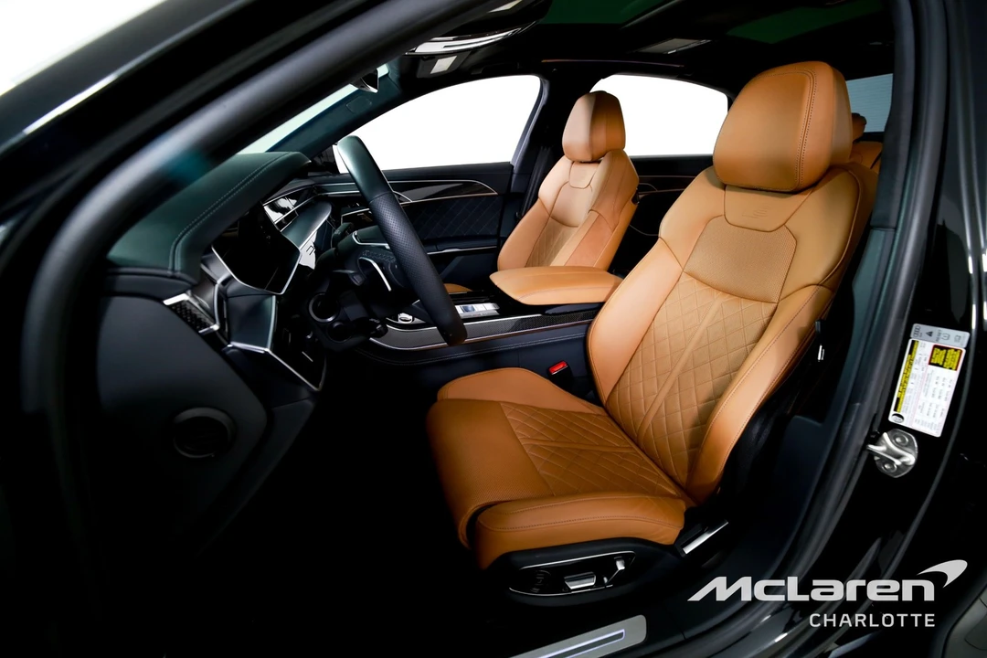 2023 Audi D5 S8 - Image 11 of 31