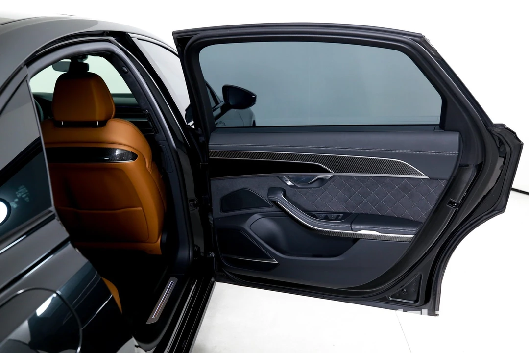 2023 Audi D5 S8 - Image 23 of 31