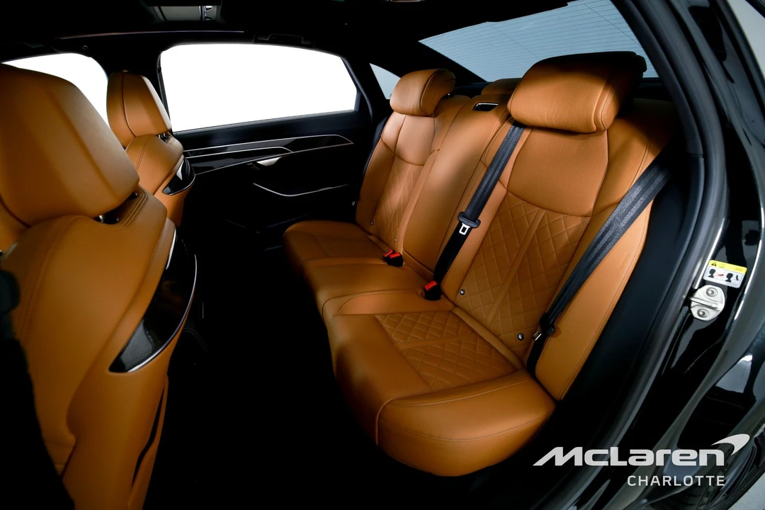 2023 Audi D5 S8 - Image 18 of 31