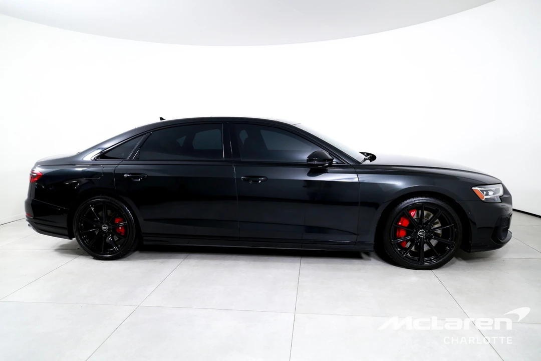 2023 Audi D5 S8 - Image 9 of 31