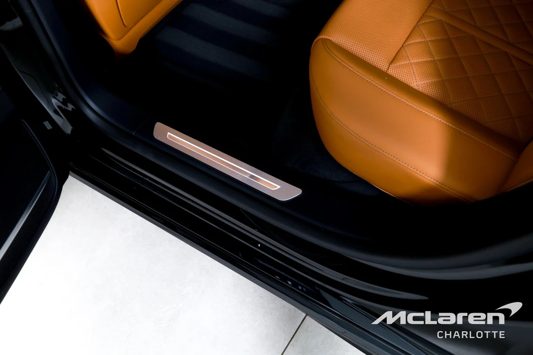 2023 Audi D5 S8 - Image 20 of 31