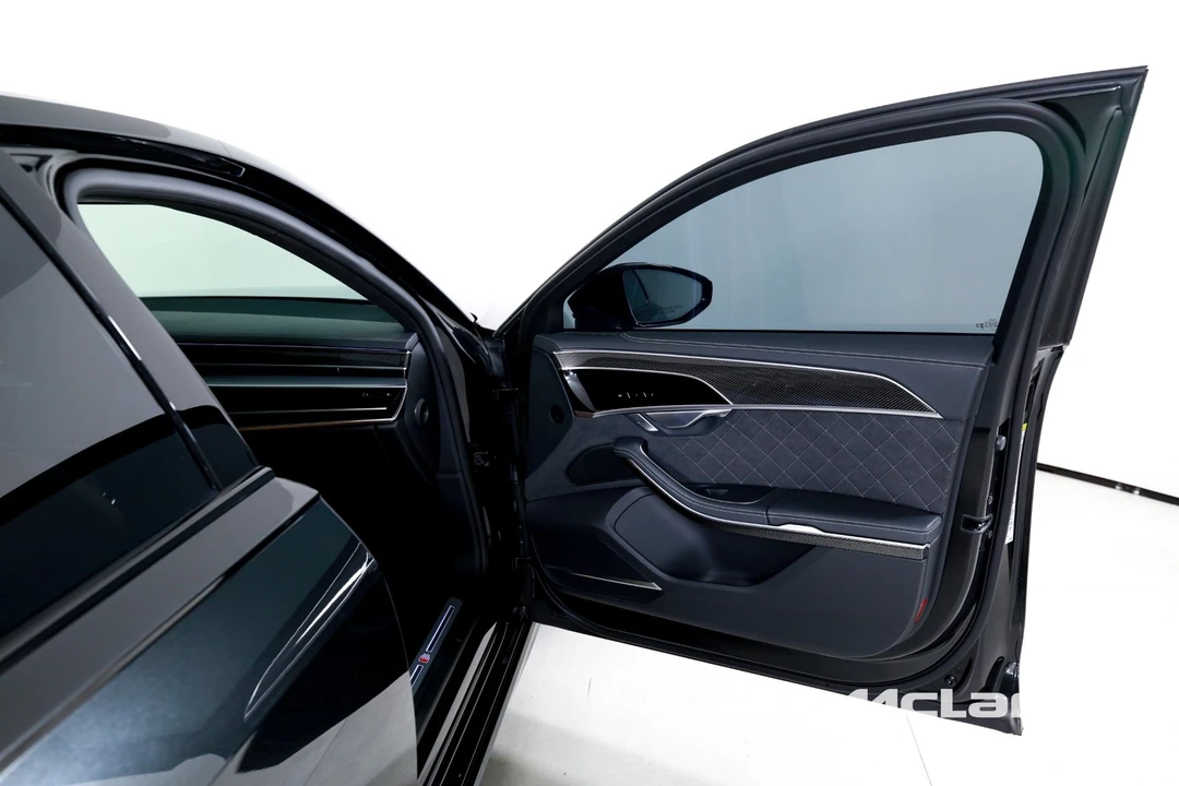 2023 Audi D5 S8 - Image 26 of 31