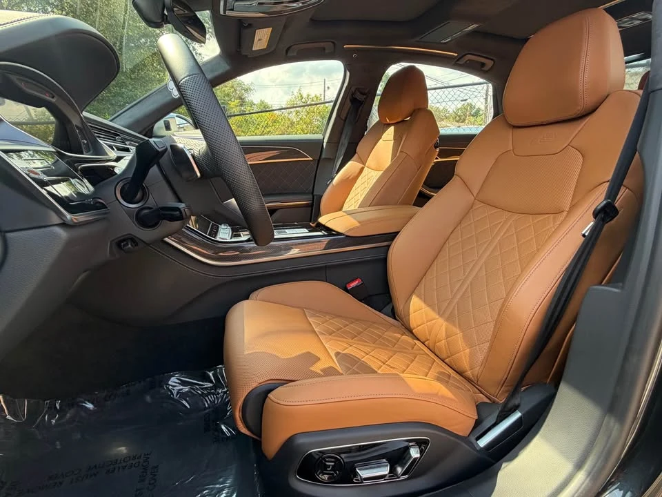 2023 Audi D5 S8 - Image 9 of 20
