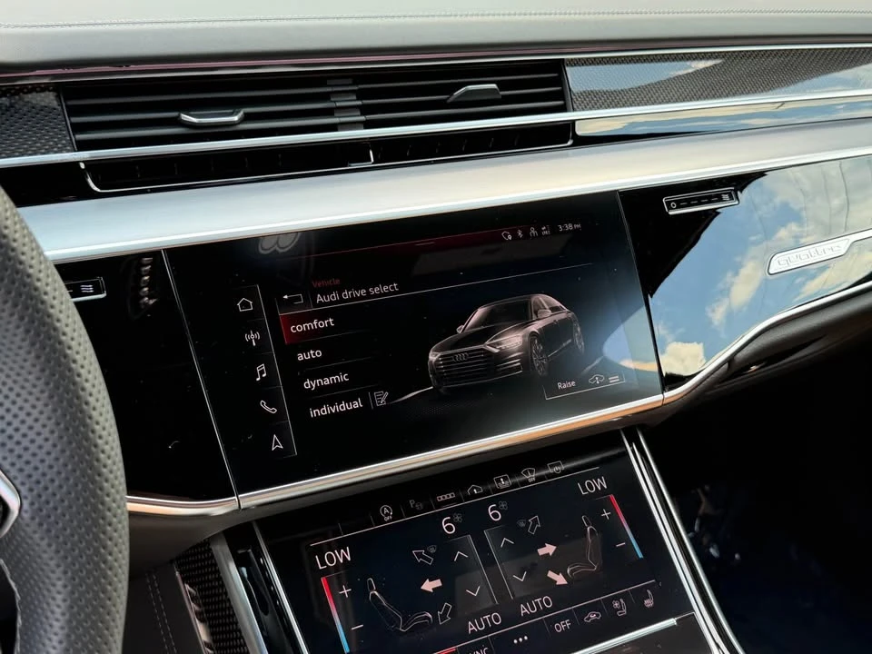 2023 Audi D5 S8 - Image 12 of 20