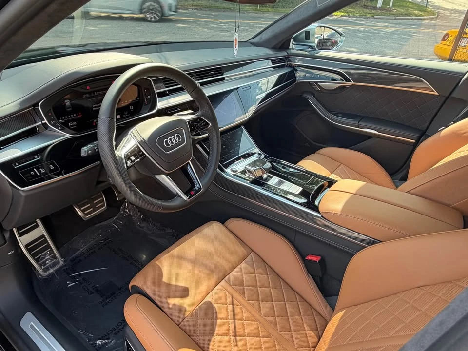 2023 Audi D5 S8 - Image 8 of 20