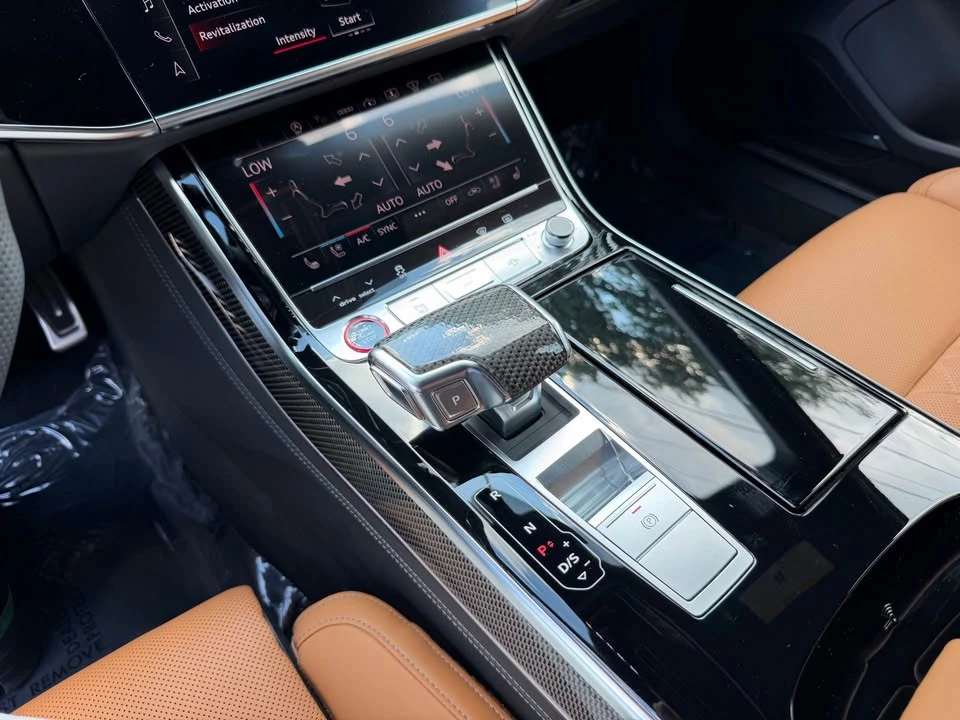 2023 Audi D5 S8 - Image 13 of 20