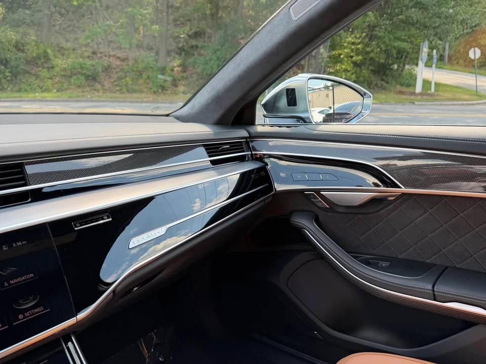 2023 Audi D5 S8 - Image 11 of 20
