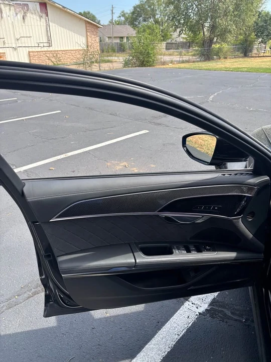 2023 Audi D5 S8 - Image 10 of 15
