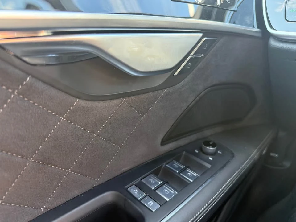 2023 Audi D5 S8 - Image 11 of 13