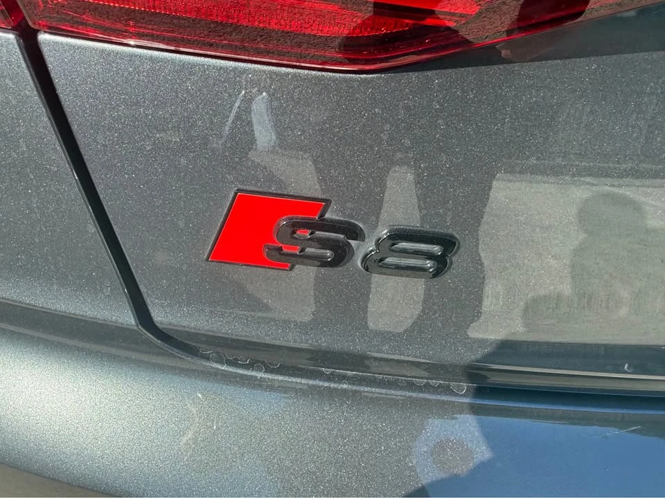 2023 Audi D5 S8 - Image 8 of 13