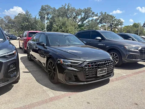 2023 Audi S8 Sedan 4D