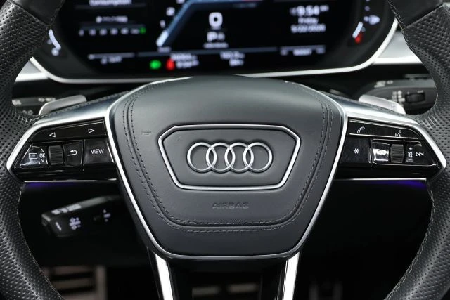 2023 Audi D5 S8 - Image 24 of 31