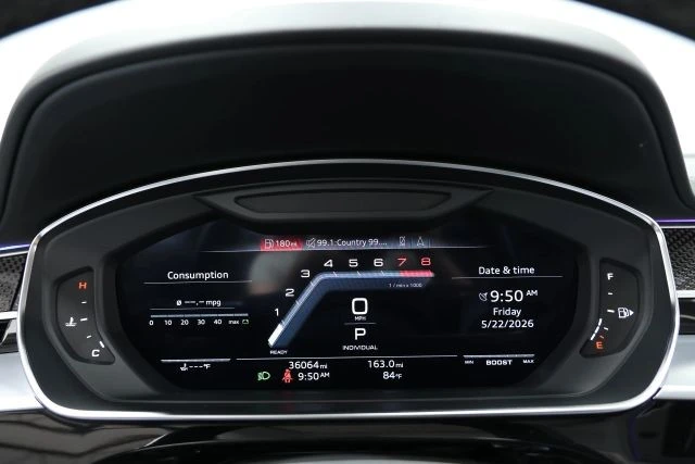 2023 Audi D5 S8 - Image 26 of 31