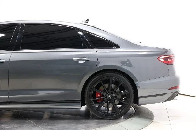 2023 Audi D5 S8 - Image 9 of 31