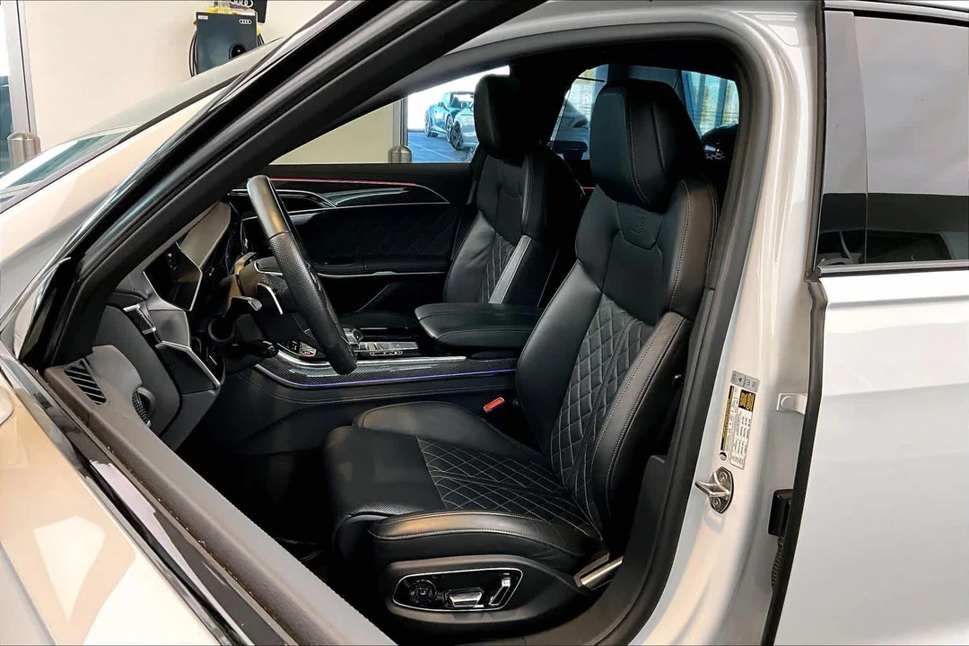 2023 Audi D5 S8 - Image 7 of 12