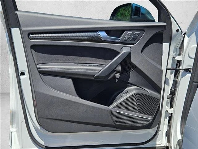 2023 Audi FY SQ5 - Image 10 of 19