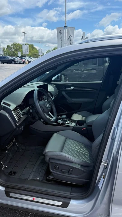 2023 Audi FY SQ5 - Image 2 of 9