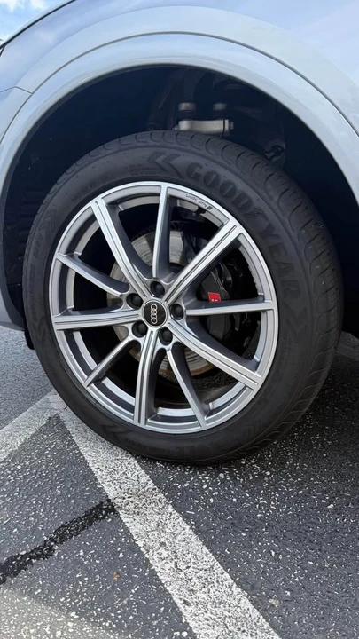 2023 Audi FY SQ5 - Image 8 of 9
