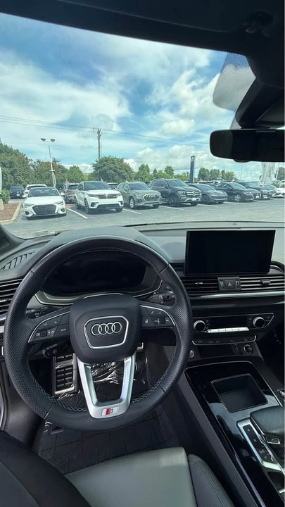 2023 Audi FY SQ5 - Image 3 of 9