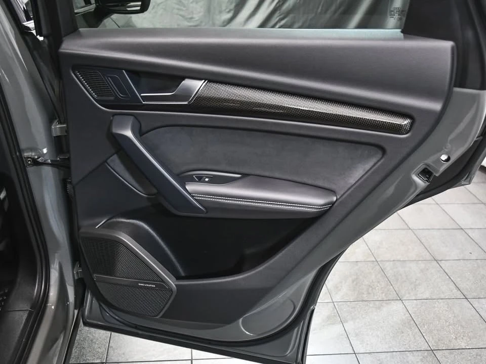 2023 Audi FY SQ5 - Image 16 of 20