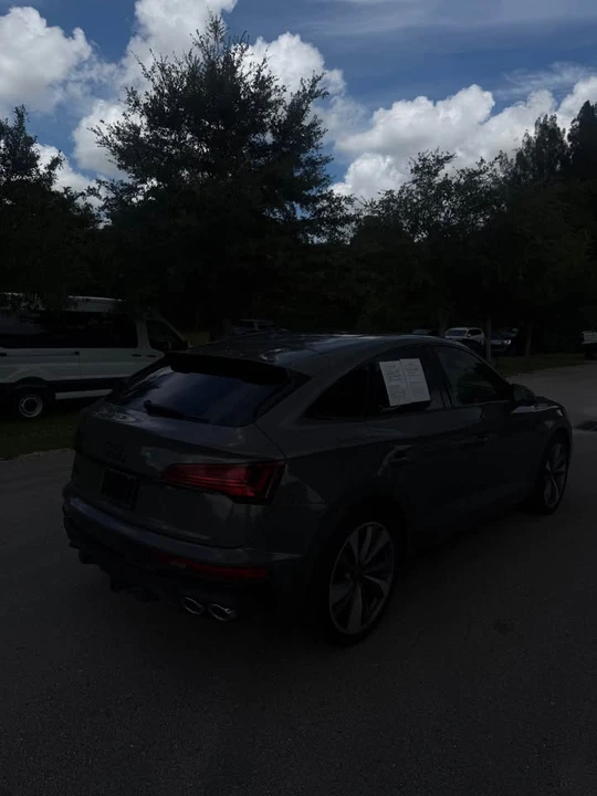 2023 Audi FY SQ5 - Image 4 of 6