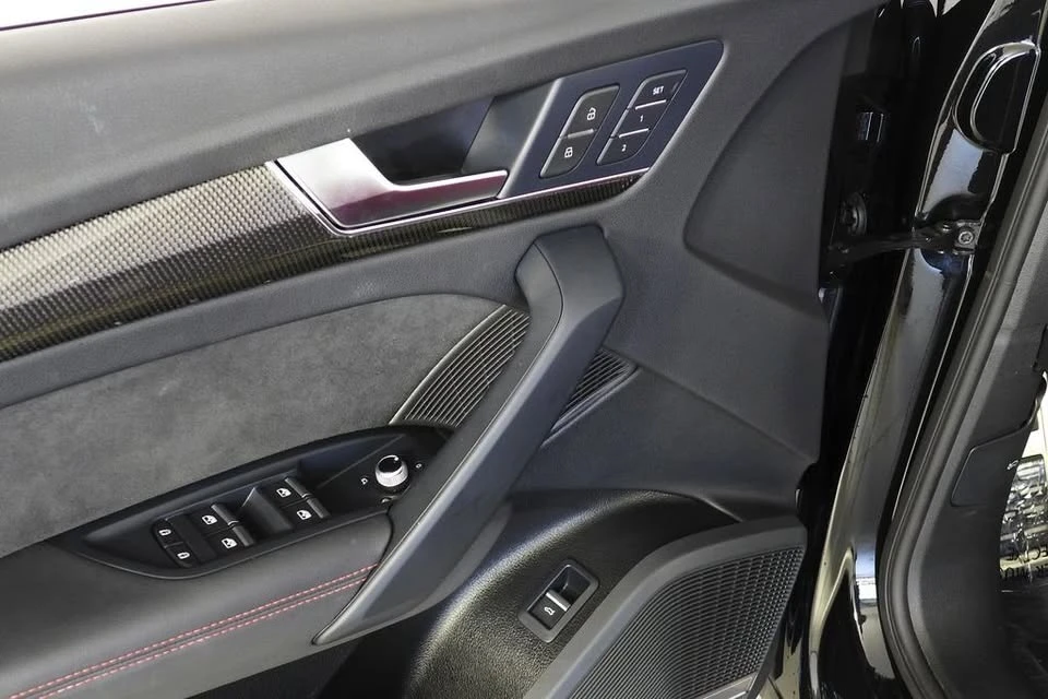2023 Audi FY SQ5 - Image 11 of 19