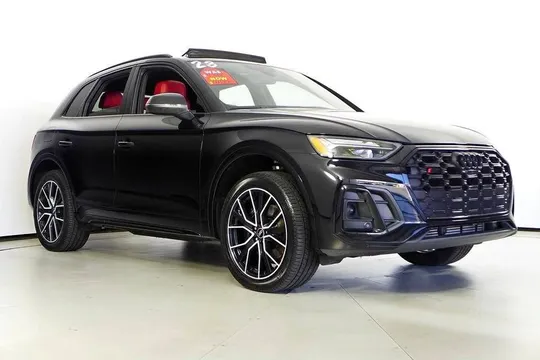 2023 Audi SQ5 Premium Plus
