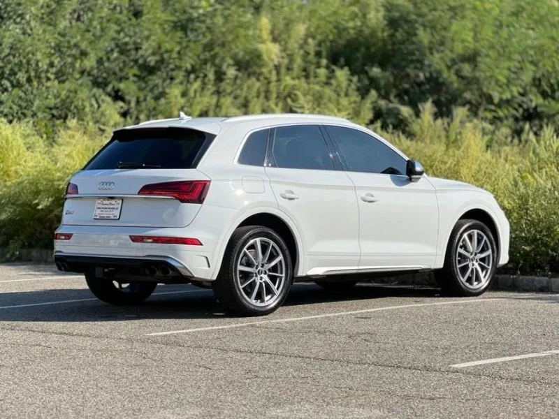 2023 Audi FY SQ5 - Image 9 of 12