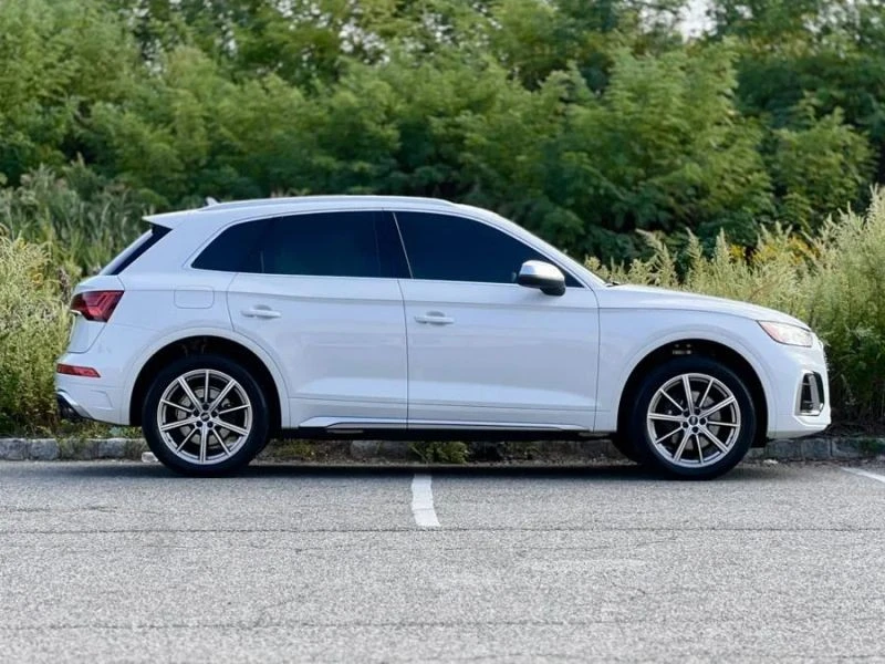 2023 Audi FY SQ5 - Image 10 of 12