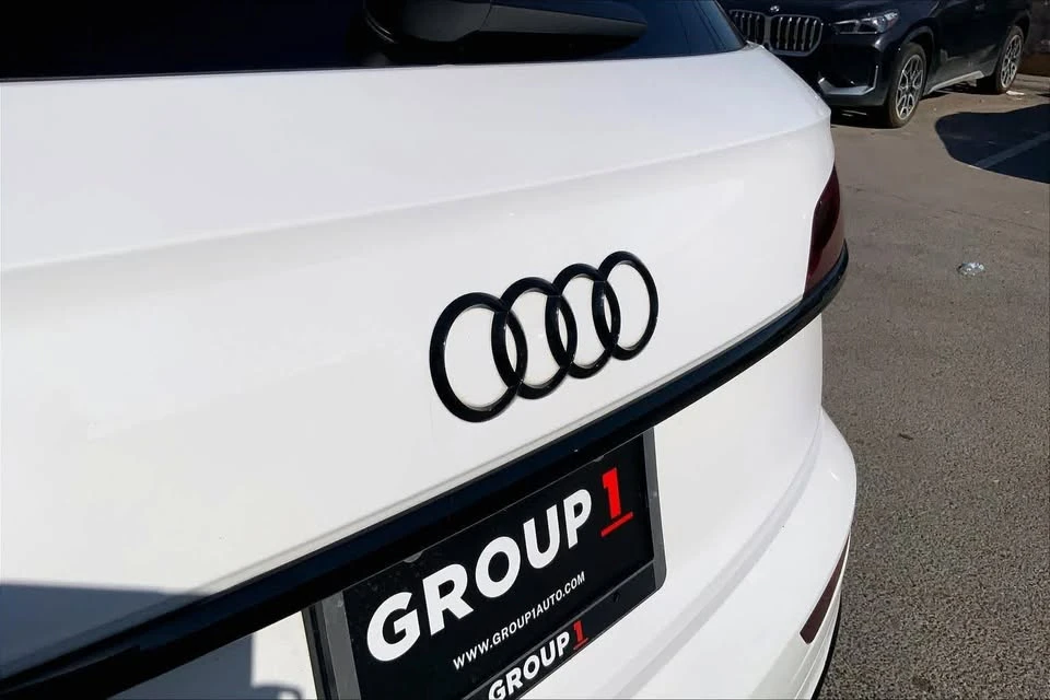 2023 Audi FY SQ5 - Image 10 of 20